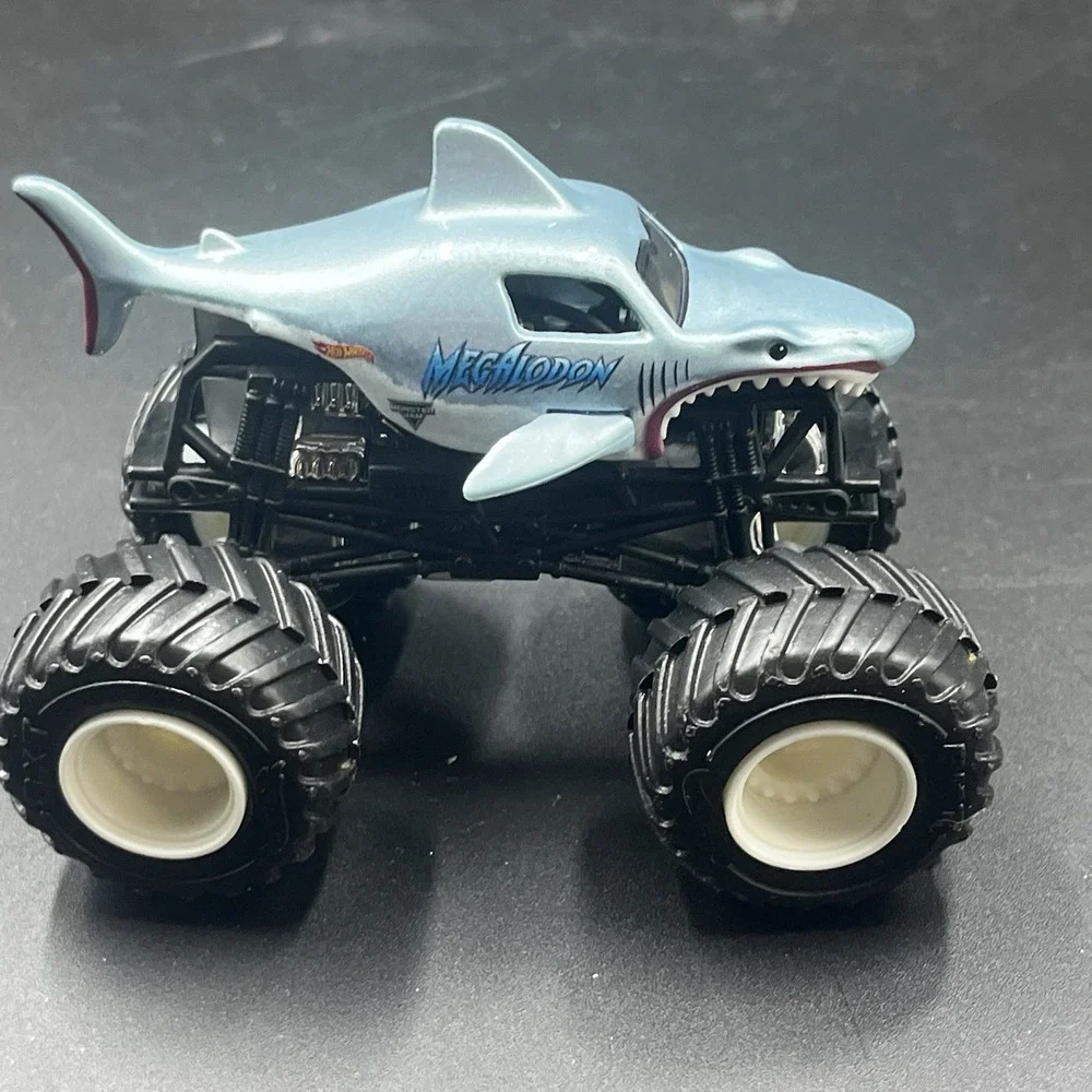 Monster Jam Megalodon Overcast Loose Truck HTF 1/64 Diecast Over‎ Cast Gray